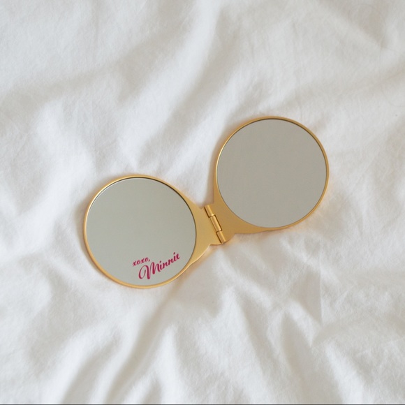Minnie Mouse x Sephora compact mirror - Picture 2 of 4